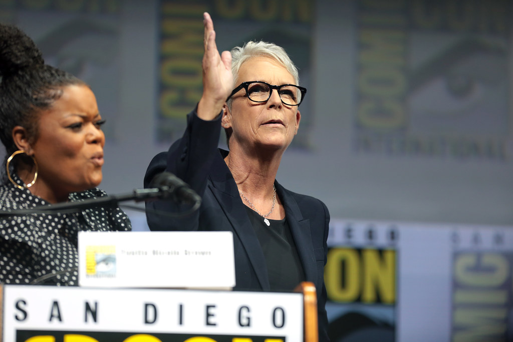 “Jamie Lee Curtis’ Emotional Acceptance Speech for Best Supporting